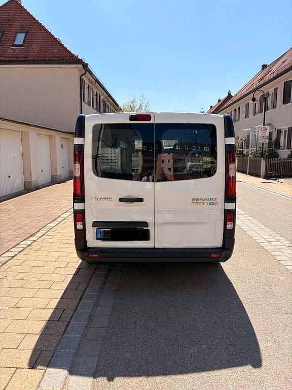 Occasion Renault Trafic Komfort 145 ch (106 kW) 2018 Blanc Monospace