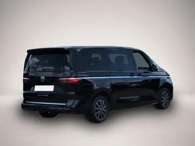 Gebraucht VW Multivan Style 150 PS (110 kW) 2025 Schwarz Van / Kleinbus