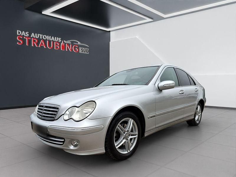 Gebraucht Mercedes C220 150 PS (110 kW) 2004 Silber Limousine