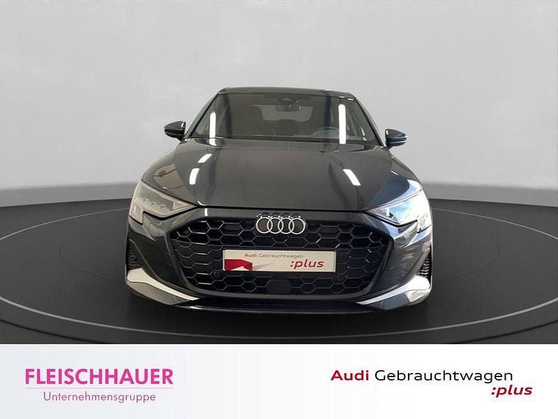 Gebraucht Audi A3 Advanced 150 PS (110 kW) 2024 Grau Limousine