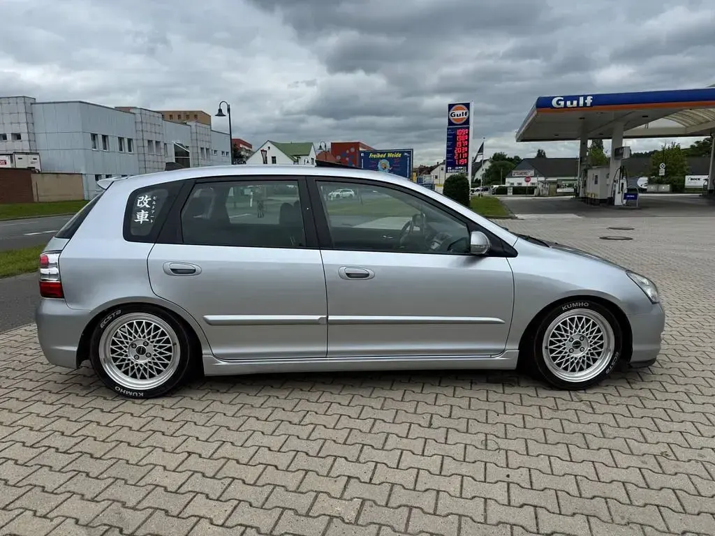 Gebraucht Honda Civic 110 PS (80 kW) 2003 Silber Limousine