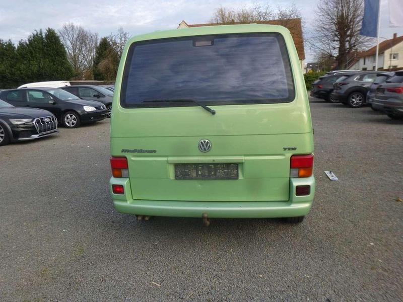Occasion VW Multivan 102 ch (75 kW) 1999 Vert Monospace