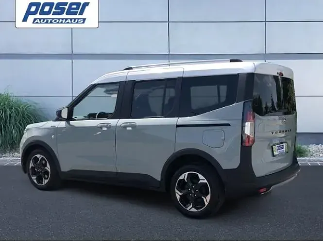 Neu Ford Tourneo Courier Active 125 PS (91 kW) 2026 Grau Van / Kleinbus