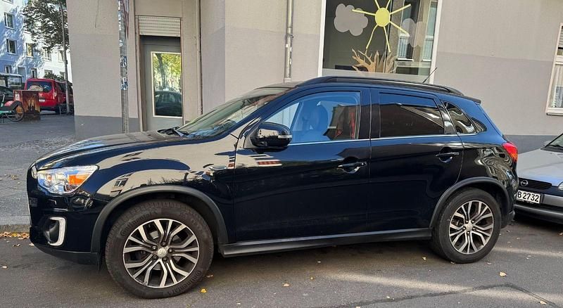 Schwarz Gebraucht 2016 Mitsubishi ASX Diamant Edition SUV | 9.800 € (Fairer Preis) - Bild 1/4