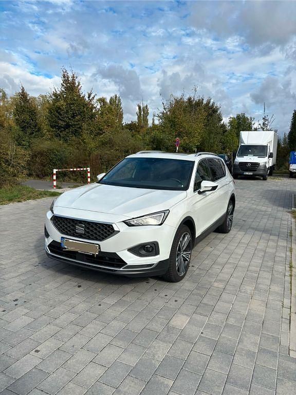 Weiß Gebraucht 2019 Seat Tarraco 4Drive SUV | 29.999 € (Etwas zu teuer) - Bild 1/4