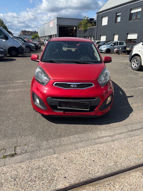 Rot Gebraucht 2013 Kia Picanto FIFA World Cup Edition Kleinwagen | 2.250 € (Fairer Preis) - Bild 1/4