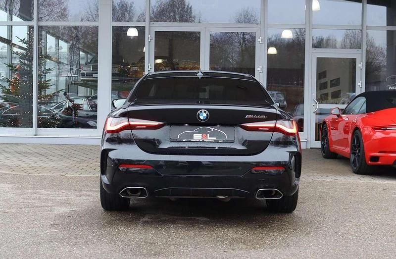 Gebraucht BMW 440 374 PS (275 kW) 2023 Black sapphire metallic Coupé