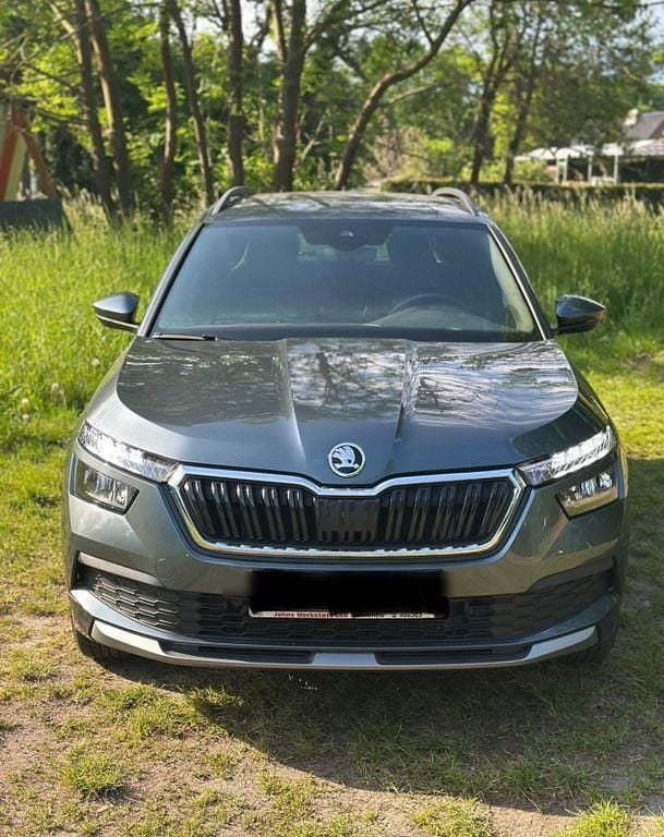Grau Gebraucht 2021 Skoda Kamiq Clever SUV | 16.000 € (Superpreis) - Bild 1/4