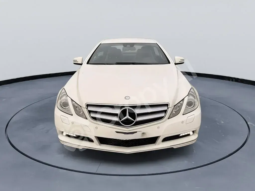 Gebraucht Mercedes E350 265 PS (194 kW) 2011 Weiß Coupé