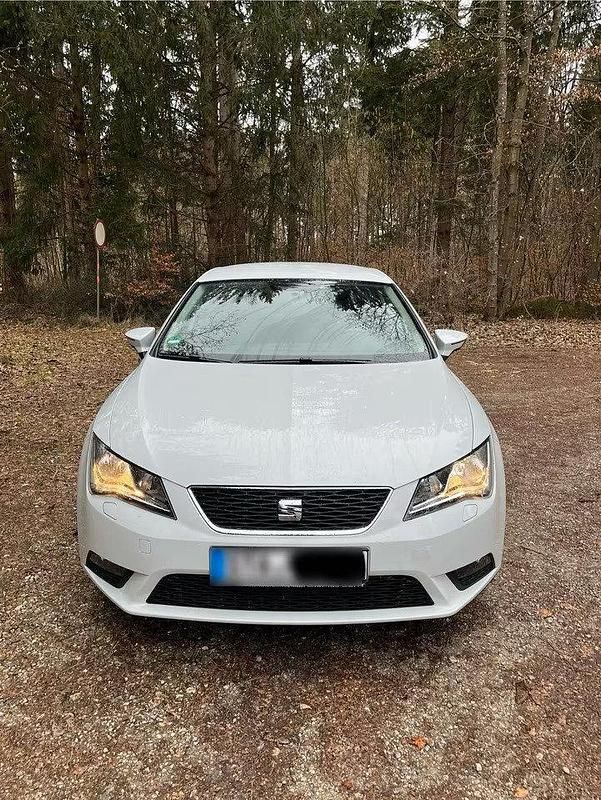 Gebraucht Seat Leon Style 105 PS (77 kW) 2015 Weiß Limousine