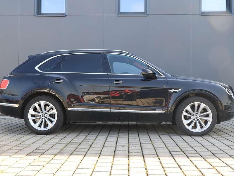 Gebraucht Bentley Bentayga 435 PS (319 kW) 2017 Beluga SUV