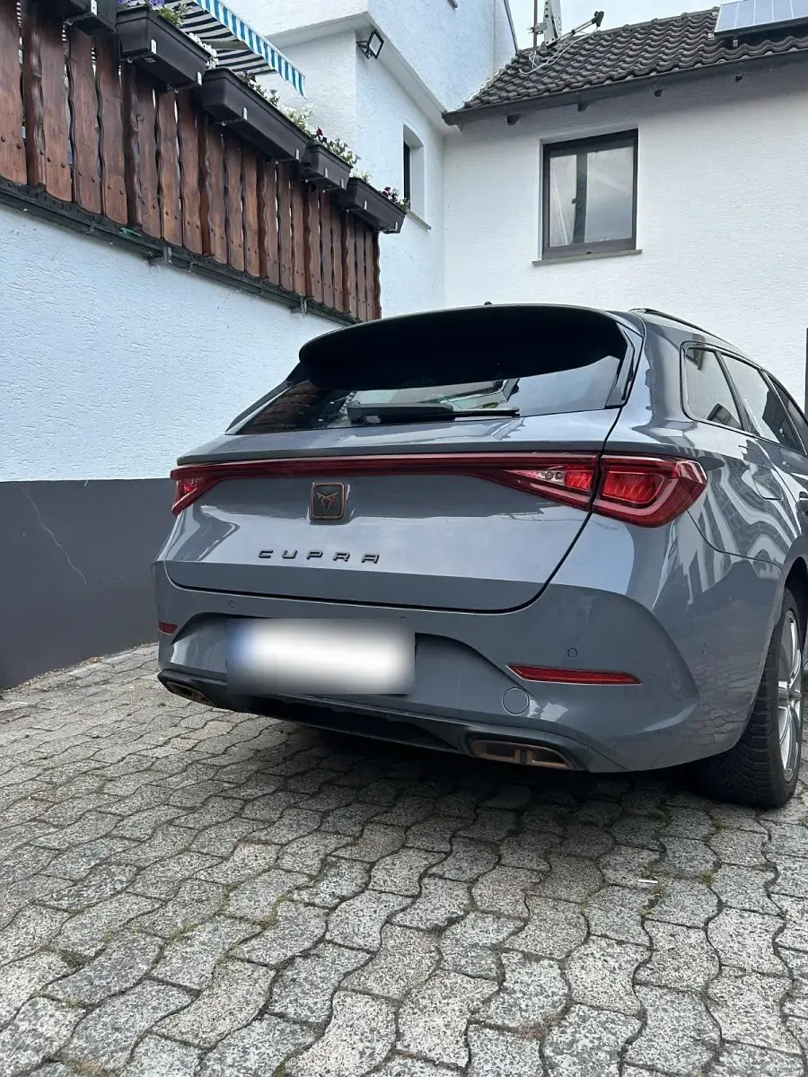 Gebraucht Cupra Leon 245 PS (180 kW) 2020 Grau Kombi