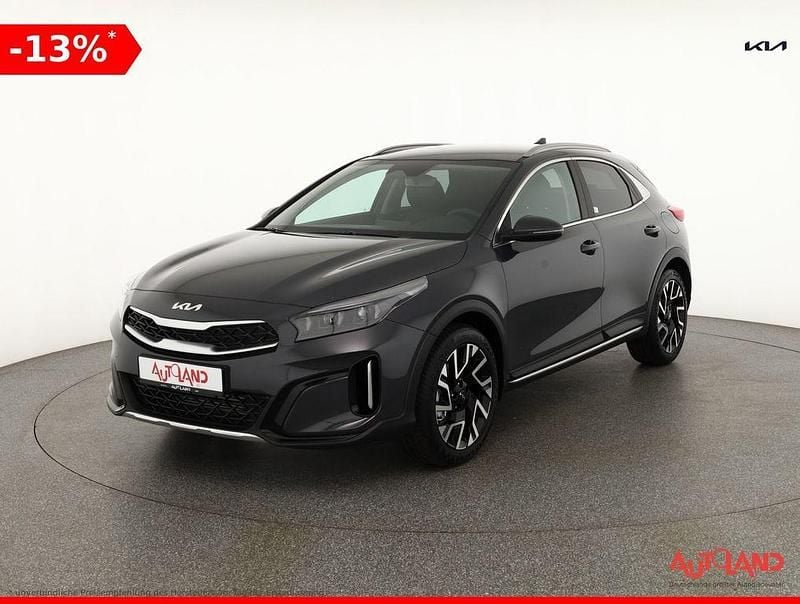Neu Kia XCeed 140 PS (102 kW) 2025 Grau SUV
