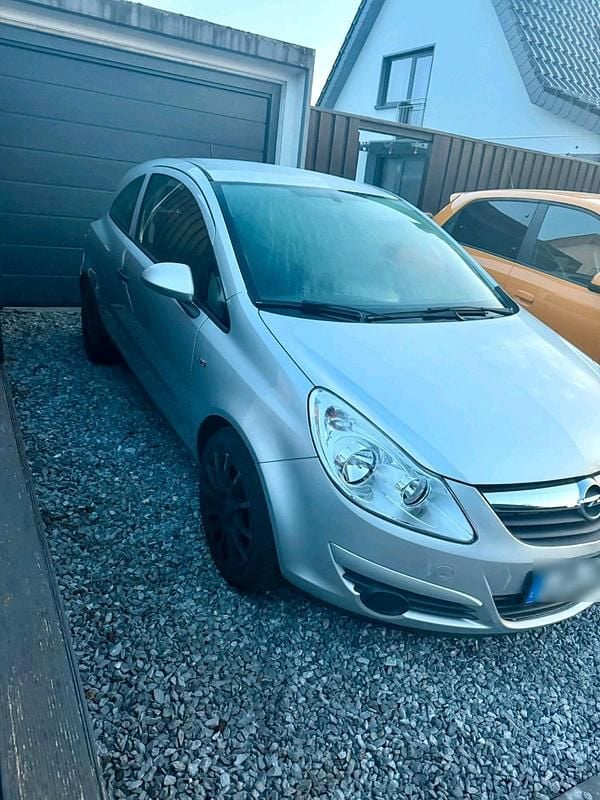 Gebraucht Opel Corsa 60 PS (44 kW) 2007 Silber Kleinwagen