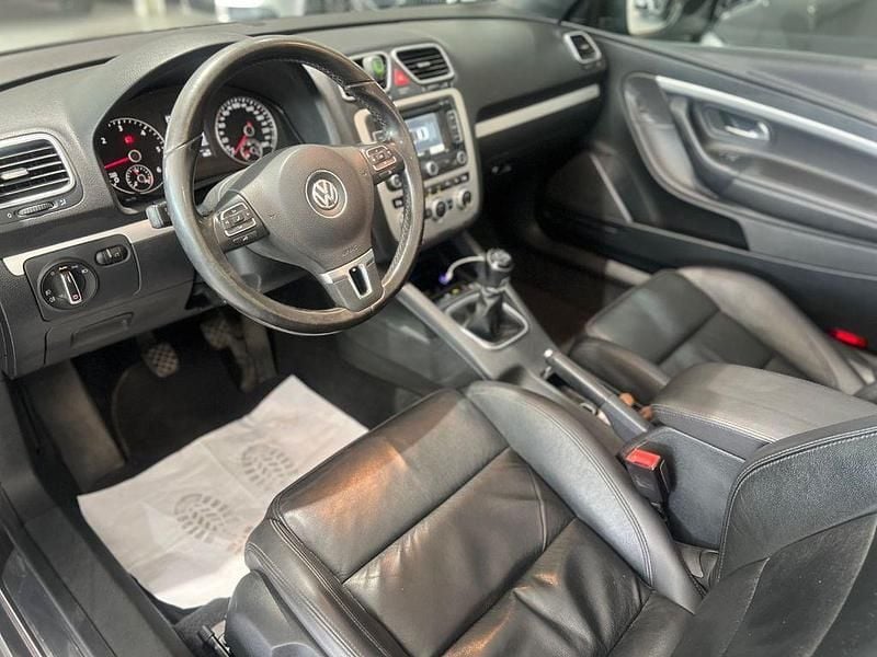 Gebraucht VW Eos Cup 140 PS (102 kW) 2014 Schwarz Cabrio