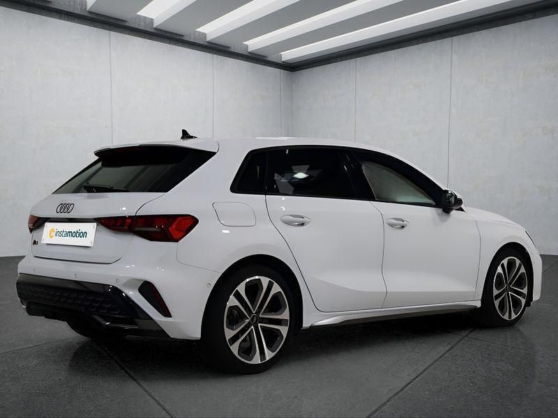 Gebraucht Audi A3 150 PS (110 kW) 2025 Weiß Limousine