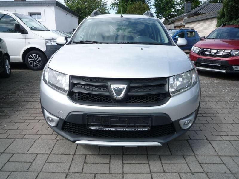 Gebraucht Dacia Sandero Stepway Ambiance 90 PS (66 kW) 2014 Grau Kleinwagen