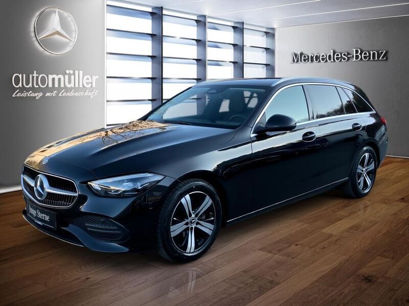 Schwarz Gebraucht 2024 Mercedes C180 Avantgarde Kombi | 34.390 € (Fairer Preis) - Bild 1/4