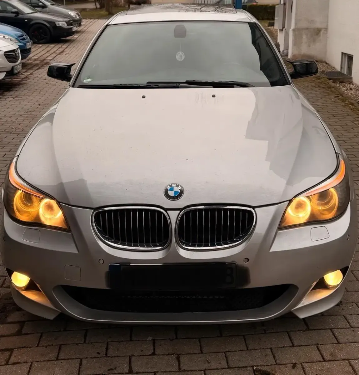 Gebraucht BMW 523 Shadowline 200 PS (147 kW) 2008 Silber Limousine