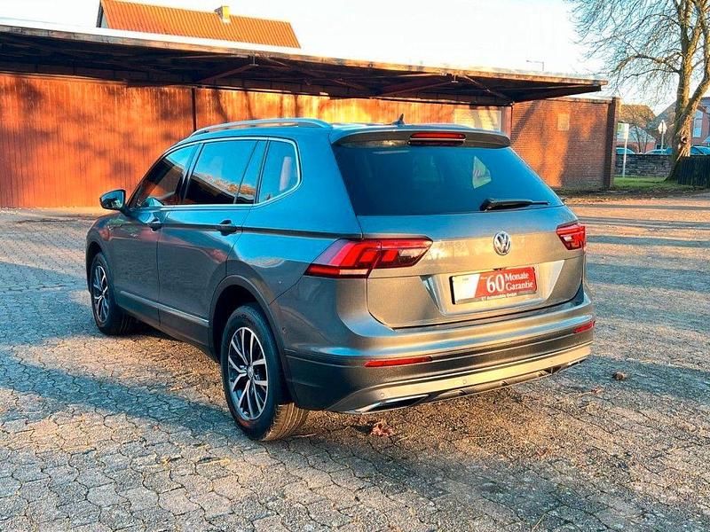 Gebraucht VW Tiguan Allspace 190 PS (139 kW) 2019 Grau SUV
