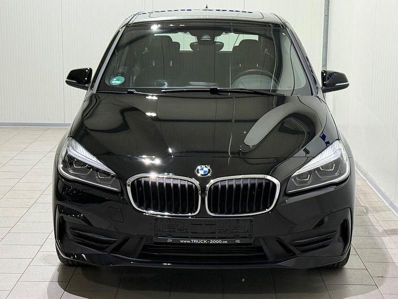 Gebraucht BMW 225 Advantage 125 PS (91 kW) 2021 Schwarz Van / Kleinbus