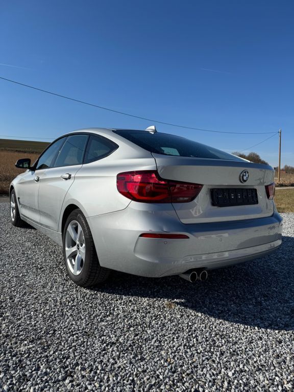 Gebraucht BMW 320 Gran Turismo Advantage 190 PS (139 kW) 2019 Silber Coupé