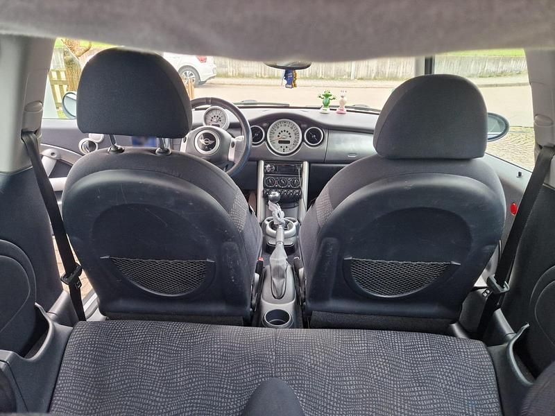 Gebraucht Mini Cooper 90 PS (66 kW) 2003 Blau Kleinwagen