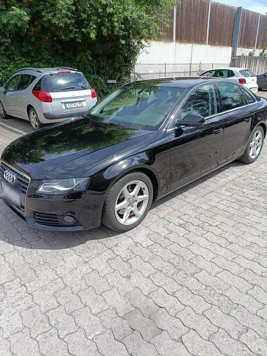 Gebraucht Audi A4 Ambiente 170 PS (125 kW) 2010 Schwarz Limousine
