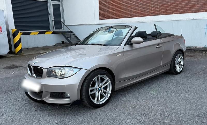 Gebraucht BMW 120 Cabriolet 177 PS (130 kW) 2009 Grau Cabrio