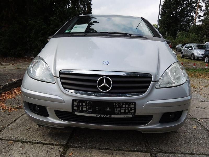Silber Gebraucht 2005 Mercedes A150 Van / Kleinbus | 2.900 € (Superpreis) - Bild 1/4