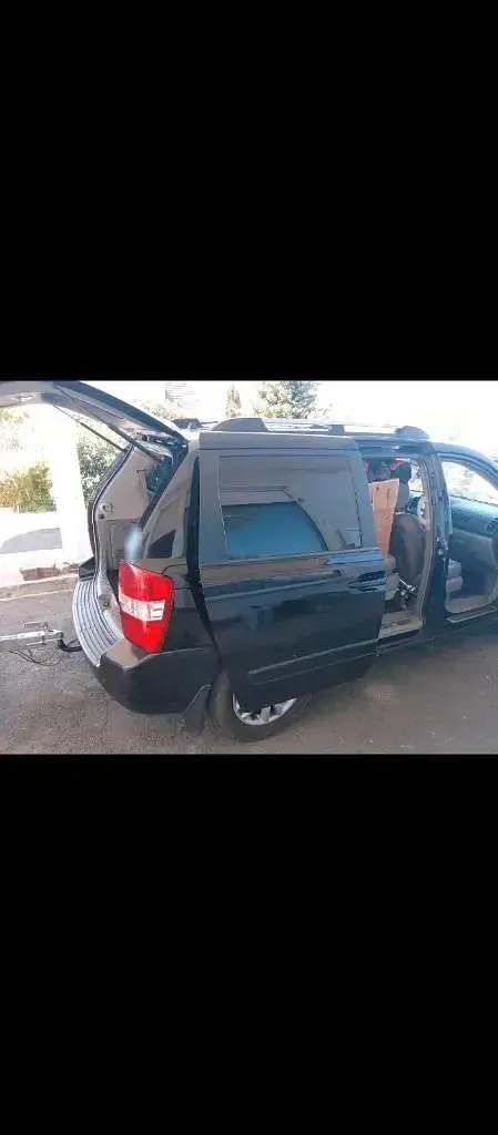 Gebraucht Kia Carnival 185 PS (136 kW) 2006 Schwarz Van / Kleinbus