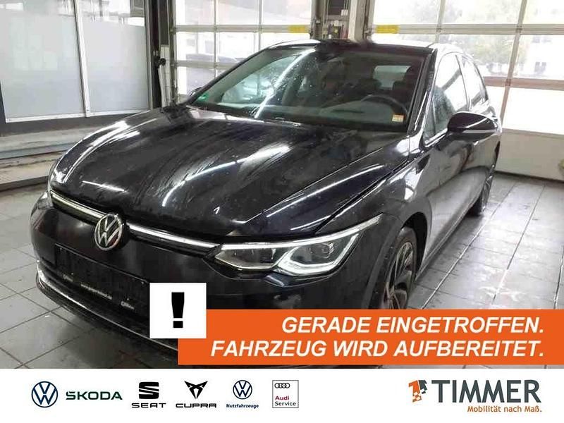 Schwarz Gebraucht 2021 VW Golf VIII Active Limousine | 23.480 € (Etwas zu teuer) - Bild 1/4