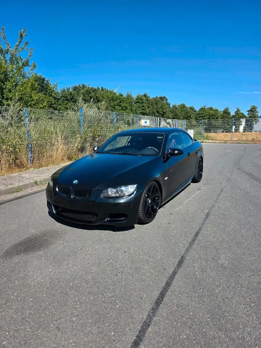 Gebraucht BMW 335 520 PS (382 kW) 2008 Schwarz Cabrio