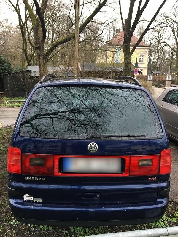 Gebraucht VW Sharan 131 PS (96 kW) 2003 Blau Van / Kleinbus