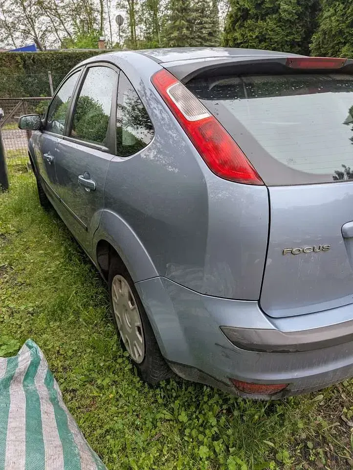Gebraucht Ford Focus 101 PS (74 kW) 2003 Limousine