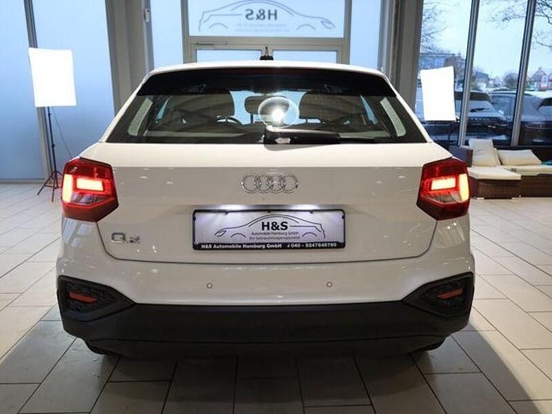 Gebraucht Audi Q2 Basis 150 PS (110 kW) 2023 Ibisweiß SUV