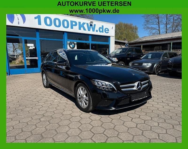 Gebraucht Mercedes C220 194 PS (142 kW) 2019 Schwarz Limousine