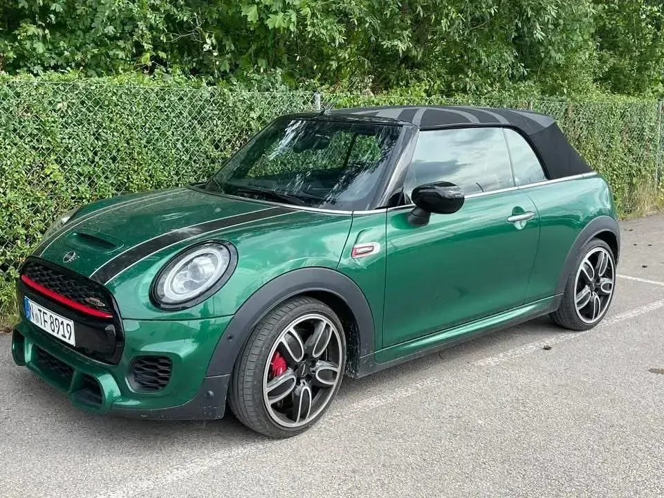 Gebraucht Mini John Cooper Works 231 PS (169 kW) 2020 Grün Kleinwagen