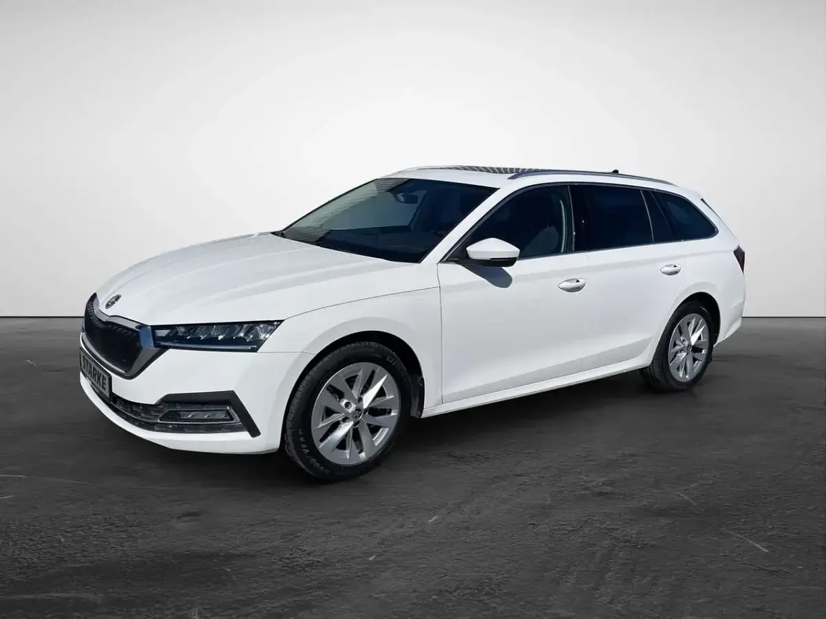 Gebraucht Skoda Octavia Style 150 PS (110 kW) 2023 Weiß (candyweiss) Kombi