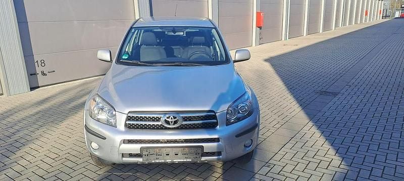 Gebraucht Toyota RAV4 Sol 177 PS (130 kW) 2006 Silber SUV