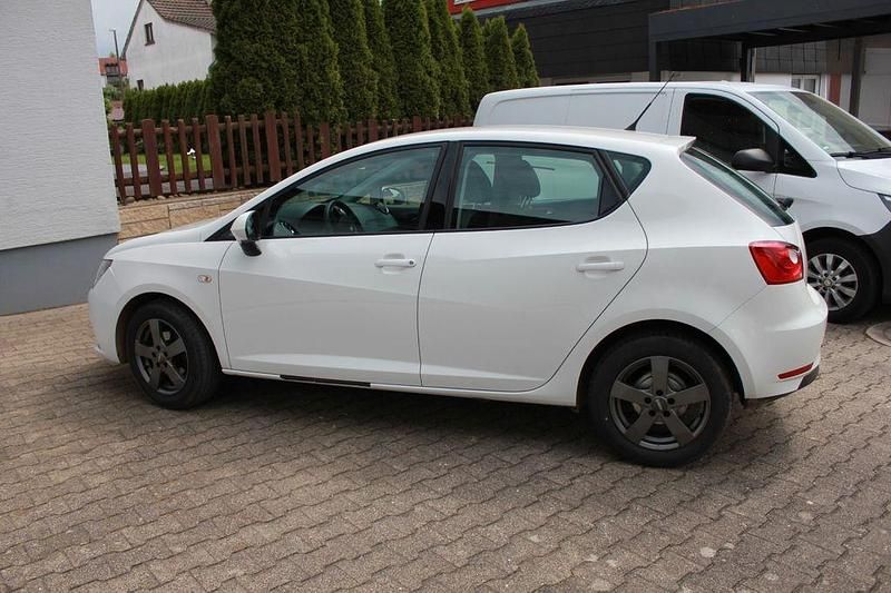 Gebraucht Seat Ibiza CONNECT 90 PS (66 kW) 2015 Weiß Limousine