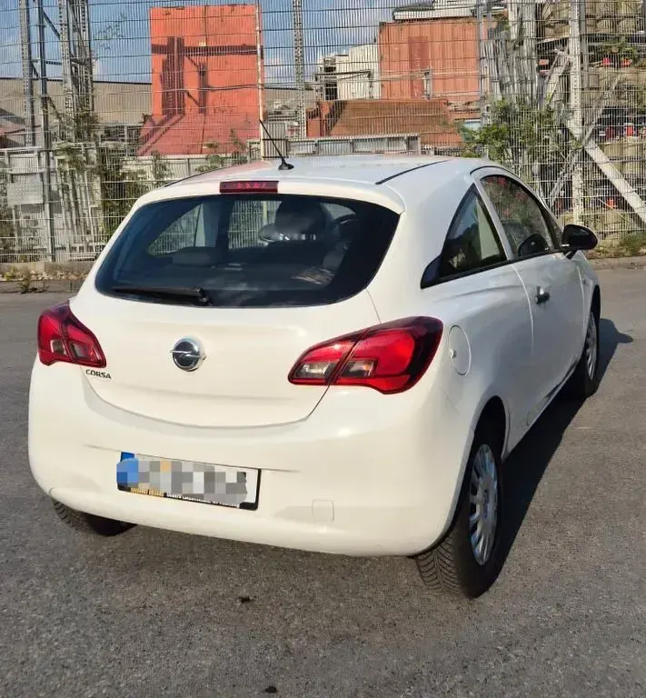 Gebraucht Opel Corsa Selection 69 PS (50 kW) 2016 Weiß Kleinwagen