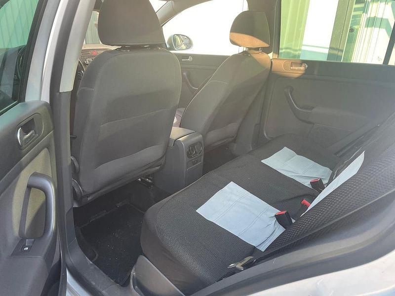Używany VW Golf Plus Cross United 80 KM (58 kW) 2008 Srebrny Minivan