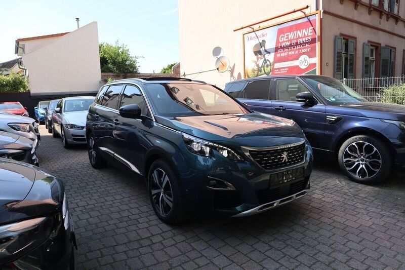 Lackierung emerald crystal/met Gebraucht 2018 Peugeot 5008 Allure Van / Kleinbus | 19.900 € (Guter Preis) - Bild 1/4