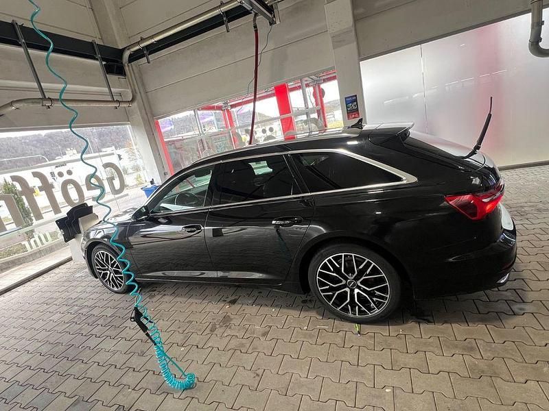 Gebraucht Audi A6 Advanced 204 PS (150 kW) 2020 Schwarz Kombi