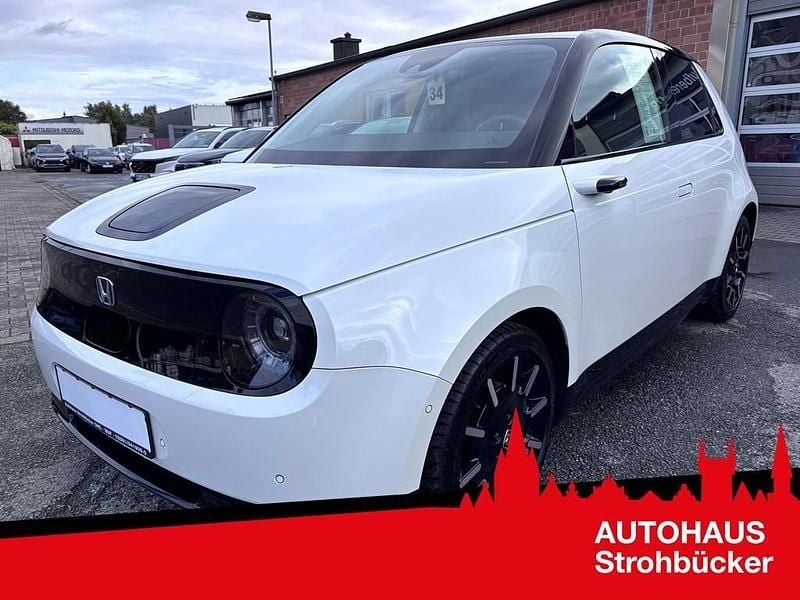Platinum white pearl Gebraucht 2021 Honda e Advance Kleinwagen | 17.450 € (Fairer Preis) - Bild 1/4