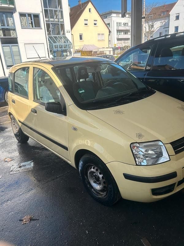 Gebraucht Fiat Panda 60 PS (44 kW) 2009 Gelb Kleinwagen