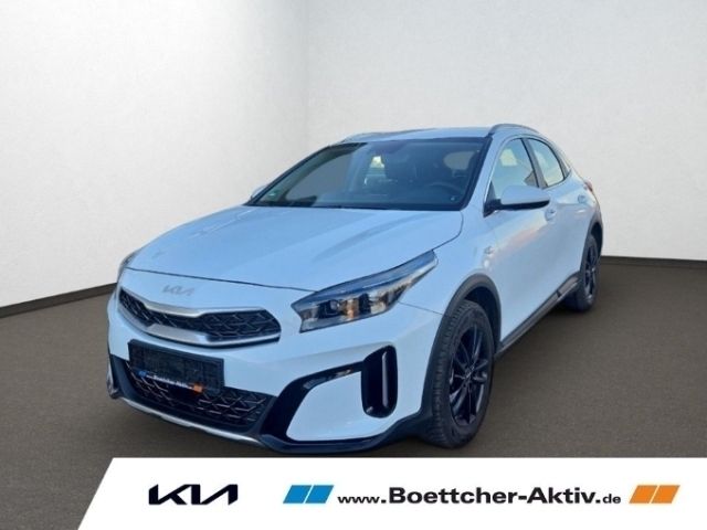 Weiß Gebraucht 2023 Kia XCeed Comfort SUV | 20.990 € - Bild 1/4