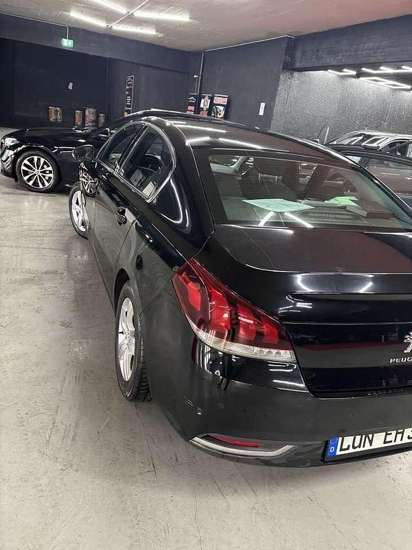 Gebraucht Peugeot 508 SW Active 165 PS (121 kW) 2017 Kombi