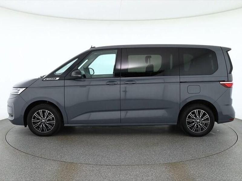 Second-hand VW Multivan 204 CP (150 kW) 2023 Andere Monovolum